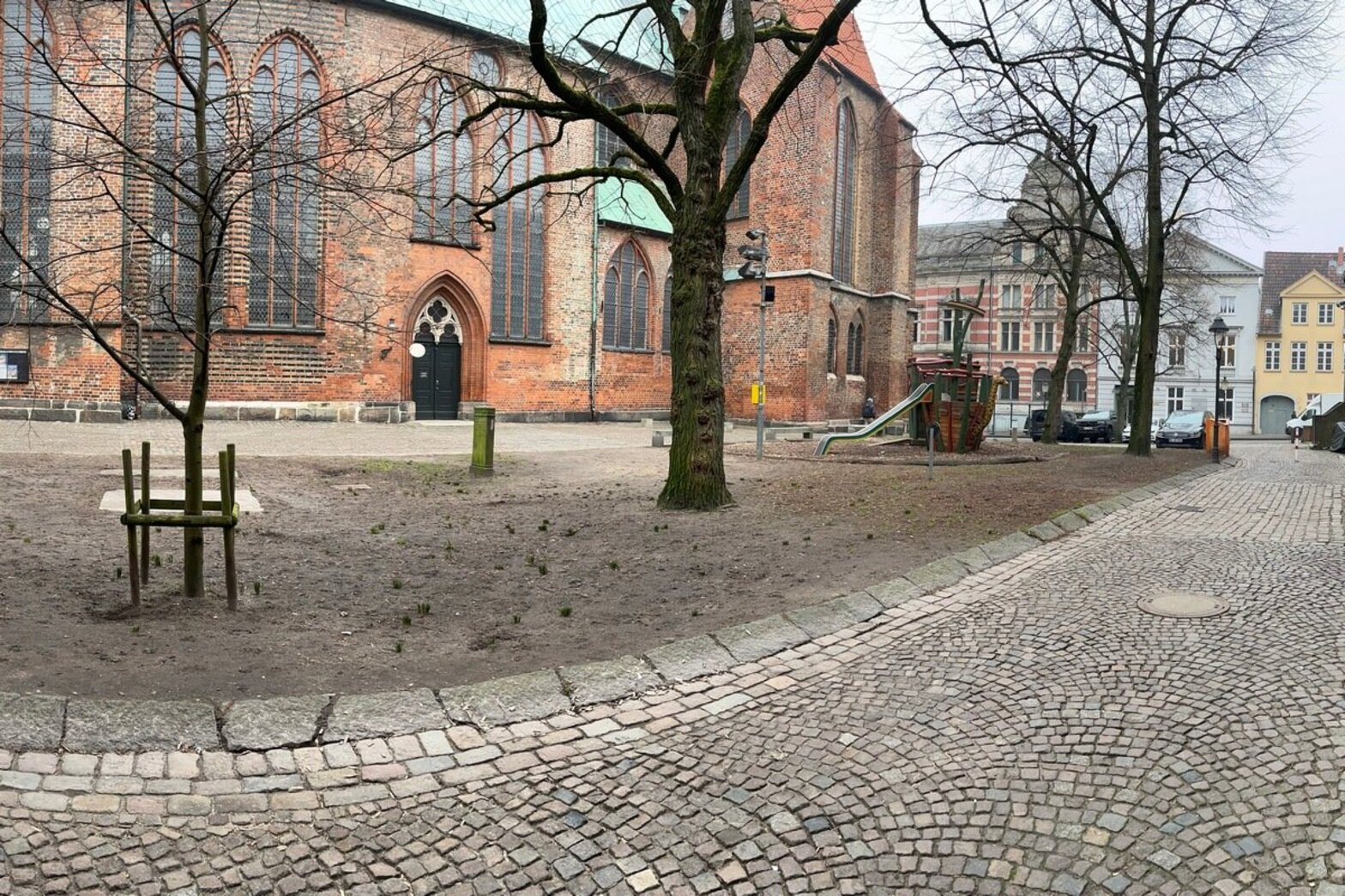 Ein einzelner Grabstein 