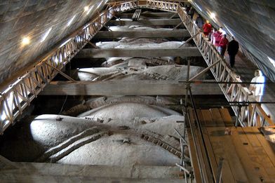 Draufsicht von oben auf das Gewölbe in St. Marien - Copyright: Ev.-Luth. Kirchenkreis Lübeck-Lauenburg