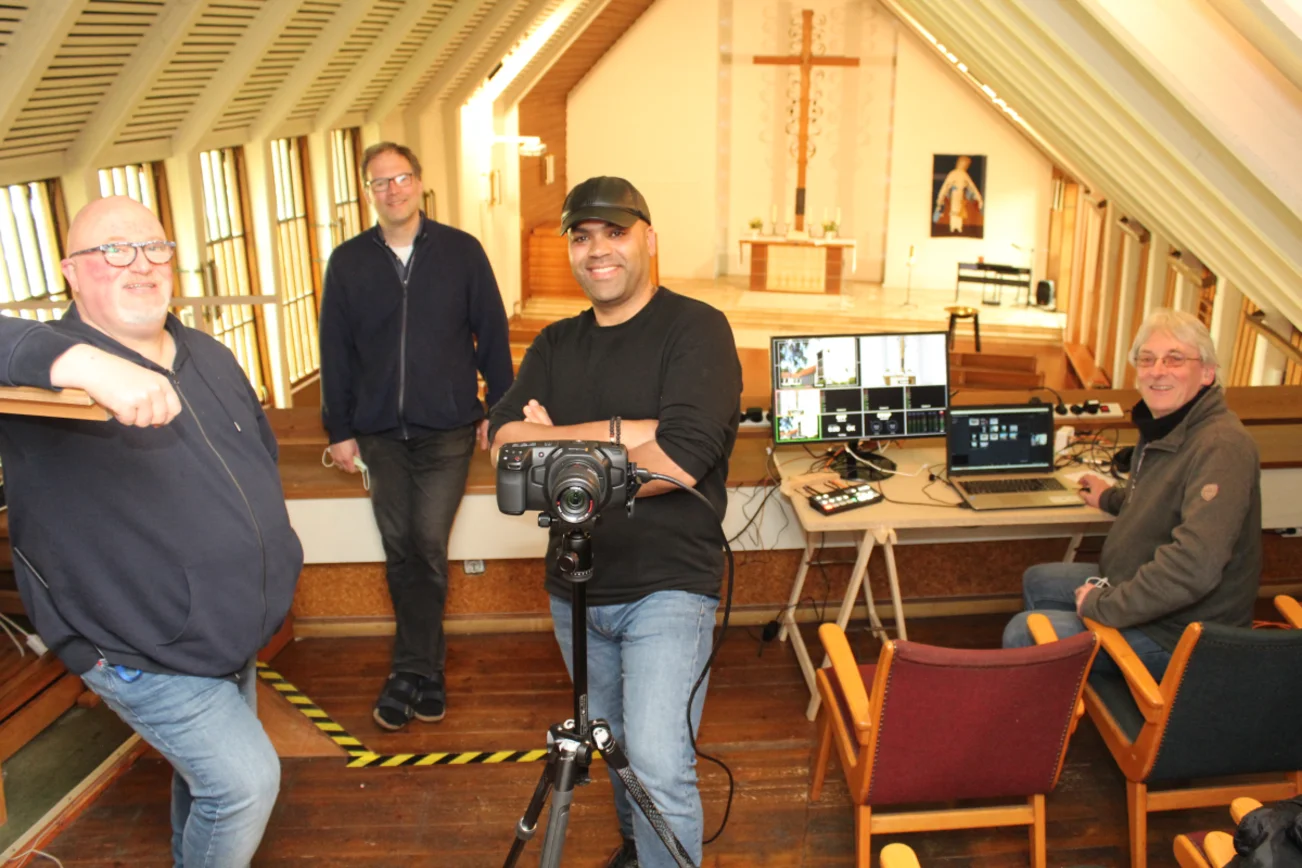 Team aus St. Stephanus, dass die Gottesdienste der Gemeinde streamt.