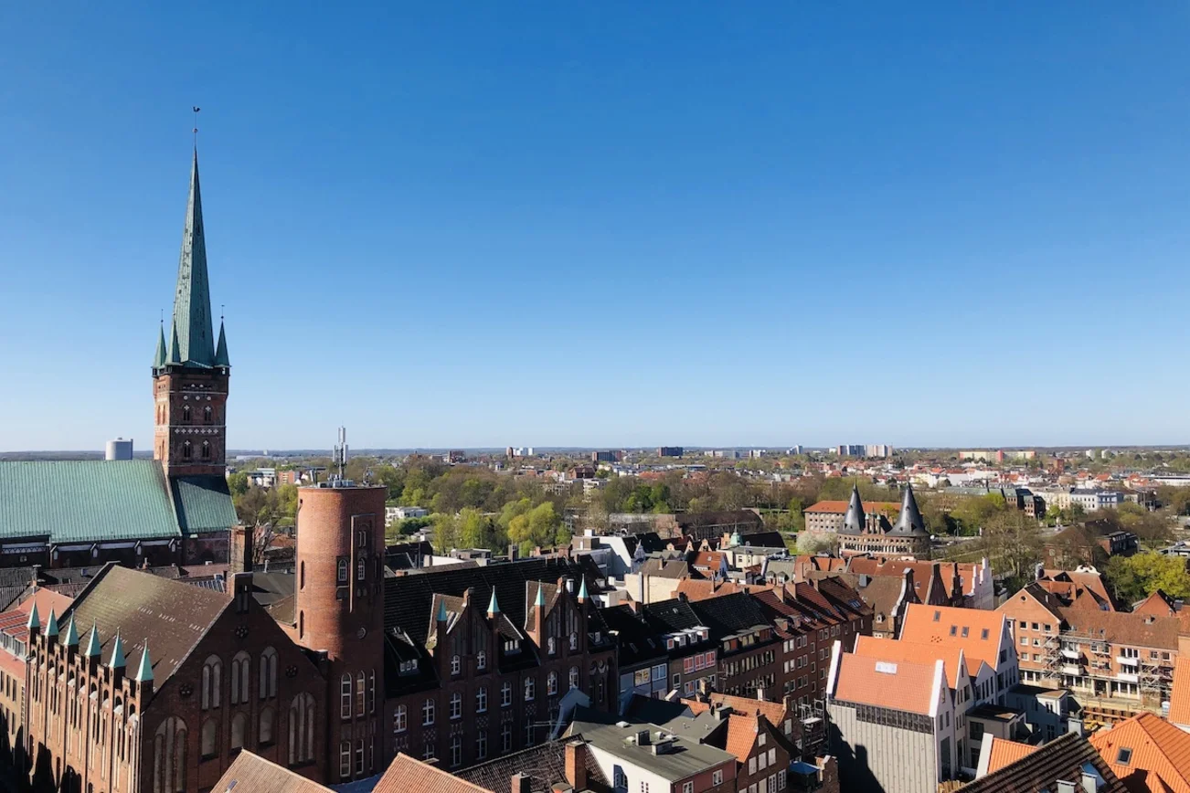 Der Literatursommer in St. Petri präsentiert lokale Autoren.