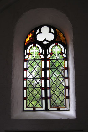 Fenster in St. Lorenz Schmilau