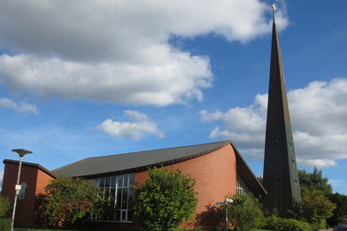 Paul-Gerhardt-Kirche Kücknitz - Copyright: Ev.-Luth. Kirchenkreis Lübeck-Lauenburg