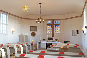 Blick in den Innenraum der St.-Marien-Kirche Worth 