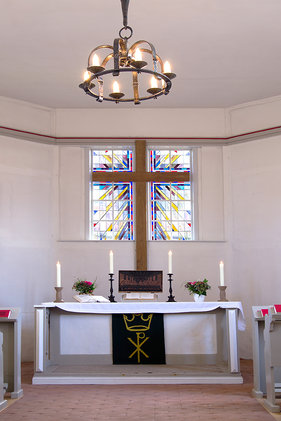 Blick auf den Altar der St.-Marien-Kirche Worth 