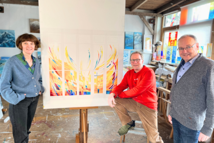 Drei menschen in einem Atelier - Copyright: Mathias Stanierowski