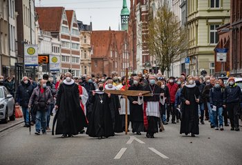 Kreuzweg in Lübeck 2022 - Copyright: Modrow