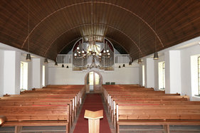 Innenansicht der Heilig-Geist-Kirche Mölln, Blick auf die Orgel