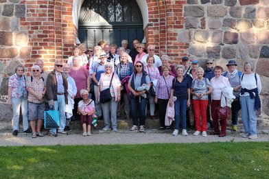 Eine Gruppe von Menschen - Copyright: Ursula Hauser