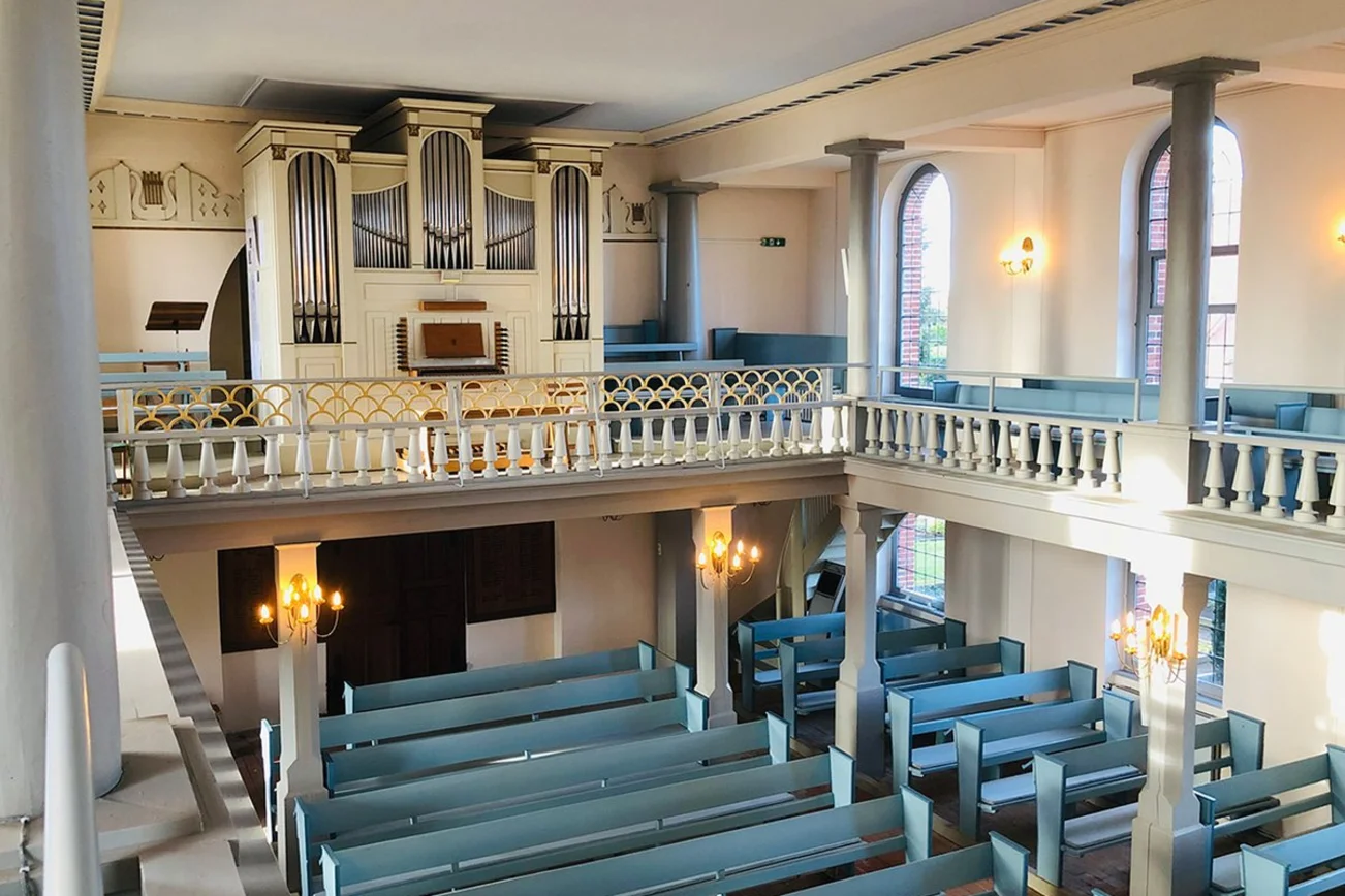 Orgelempore der St.-Nikolai-Kirche Hohenhorn