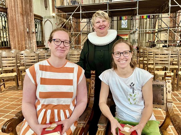Drei Frauen in St. Marien 