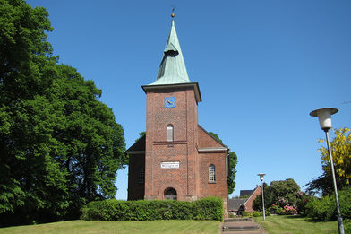 Der Turm der St.-Jacobi-Kirche Hamwarde