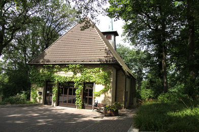 Wentorf Friedhoskapelle - Copyright: Ev.-Luth. Kirchengemeinde Wentorf