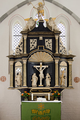 Barock-Altar der St.-Willehad-Kirche in Groß Grönau