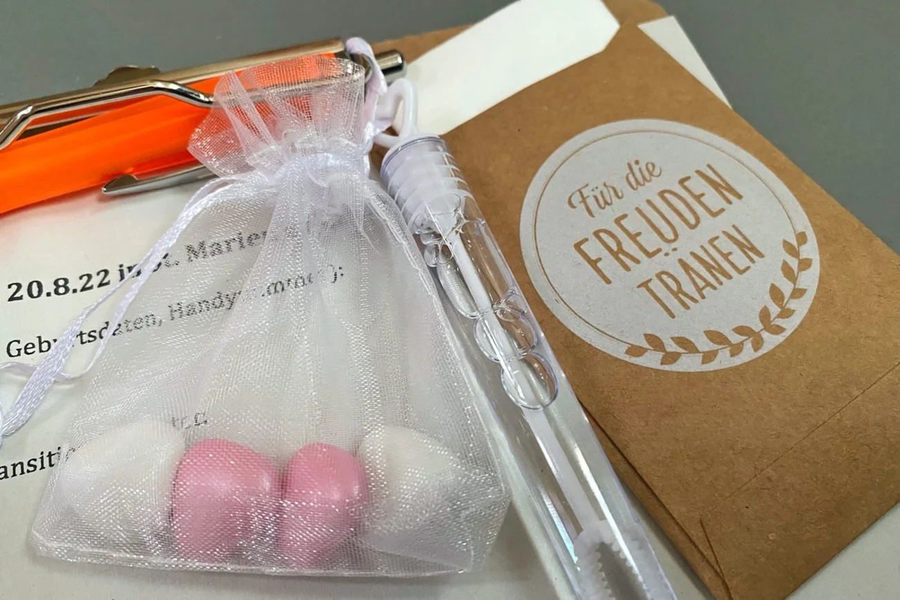 Blick auf einen Anmeldebogen 