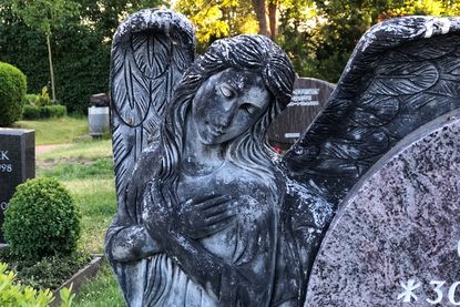 Engel auf dem Friedhof der Kirchengemeinde Krummesse - Copyright: Katja Launer Friedhof Krummesse - Copyright: Katja Launer