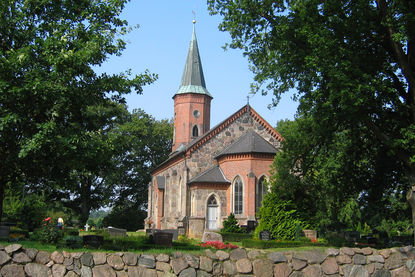 Friedhof St.-Marien-Kirche Basthorst - Copyright: Manfred Maronde Friedhof Basthorst - Copyright: Manfred Maronde