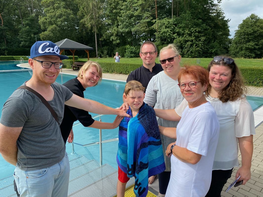 Pastorin-Familie-Schwimmbad-Freibad