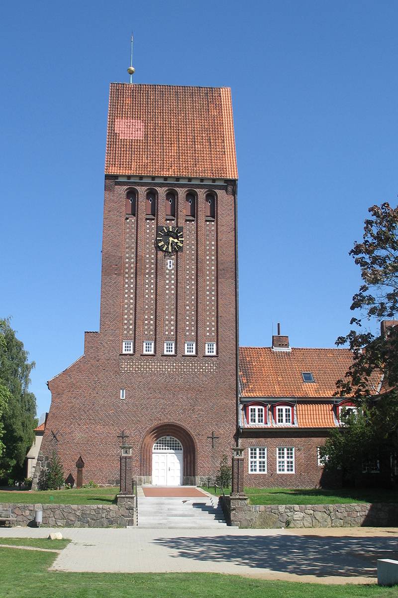 Außenansicht der St.-Johannes-Kirche Kücknitz