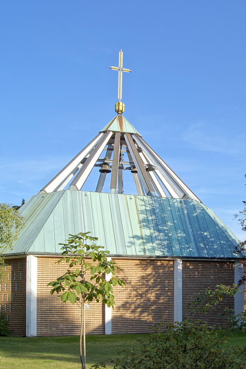 Außenansicht der St.-Martin-Kirche in St. Jürgen