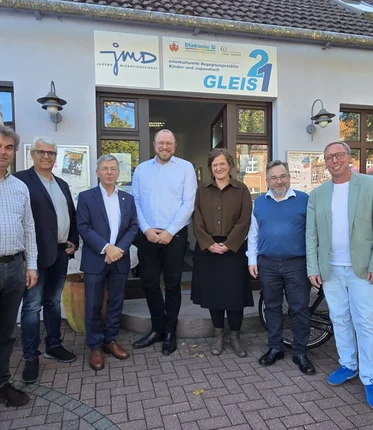 Mehrere Personen auf einem Gruppenbild