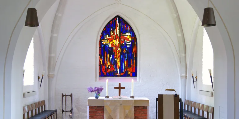 Der Altar von St. Lorenz Schmilau 