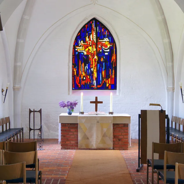 Der Altar von St. Lorenz Schmilau 