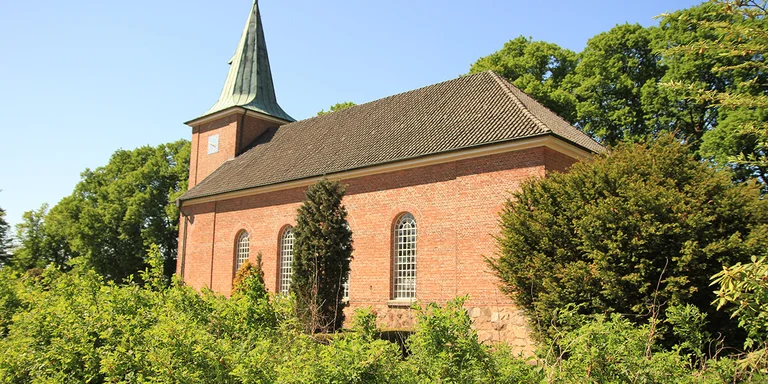 Außenansicht der St.-Jacobi-Kirche Hamwarde