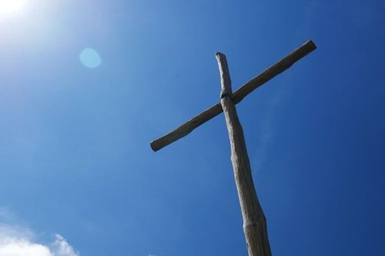 Holzkreuz Kreuz Himmel