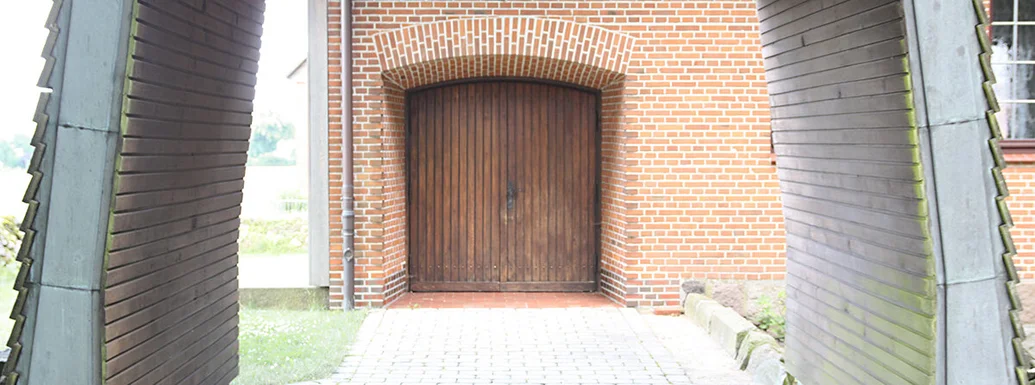 Der Eingang der Maria-Magdalenen-Kapelle Talkau