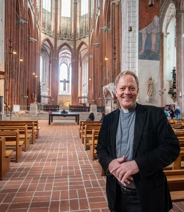 Blick in eine Kirche