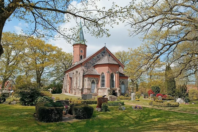 St. Marienkirche Frühling Basthorst