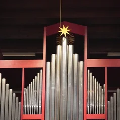 Orgel mit Zimbelstern