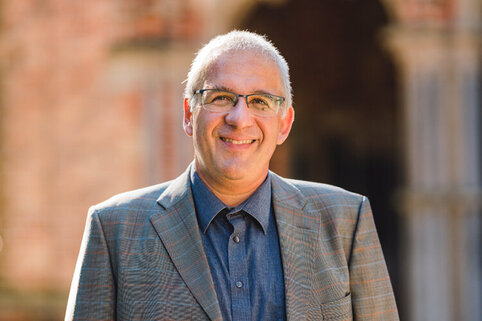 Portraitfoto von Frank Geuenich