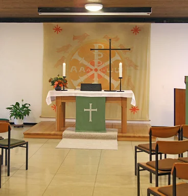 Altar des Dietrich-Bonhoeffer-Hauses in Lauenburg