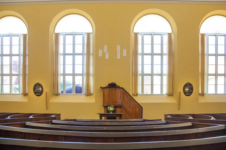 Altar der reformierten Kirche 