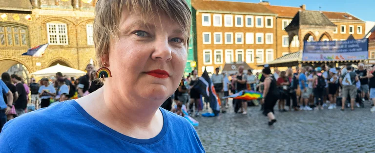 Mahnwache zum Anschlag auf CSD Berlin
