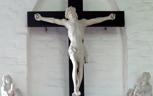 Kreuzgruppe der Wege-Kapelle in Klein Grönau