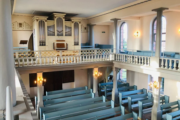 Orgelempore der St.-Nikolai-Kirche Hohenhorn