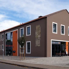 Außenansicht des Gemeindezentrums KirchenFORUM Alte Post