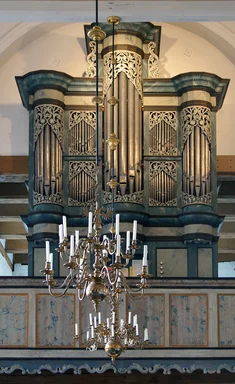 Orgel auf der Empore St.-Georg-Kirche