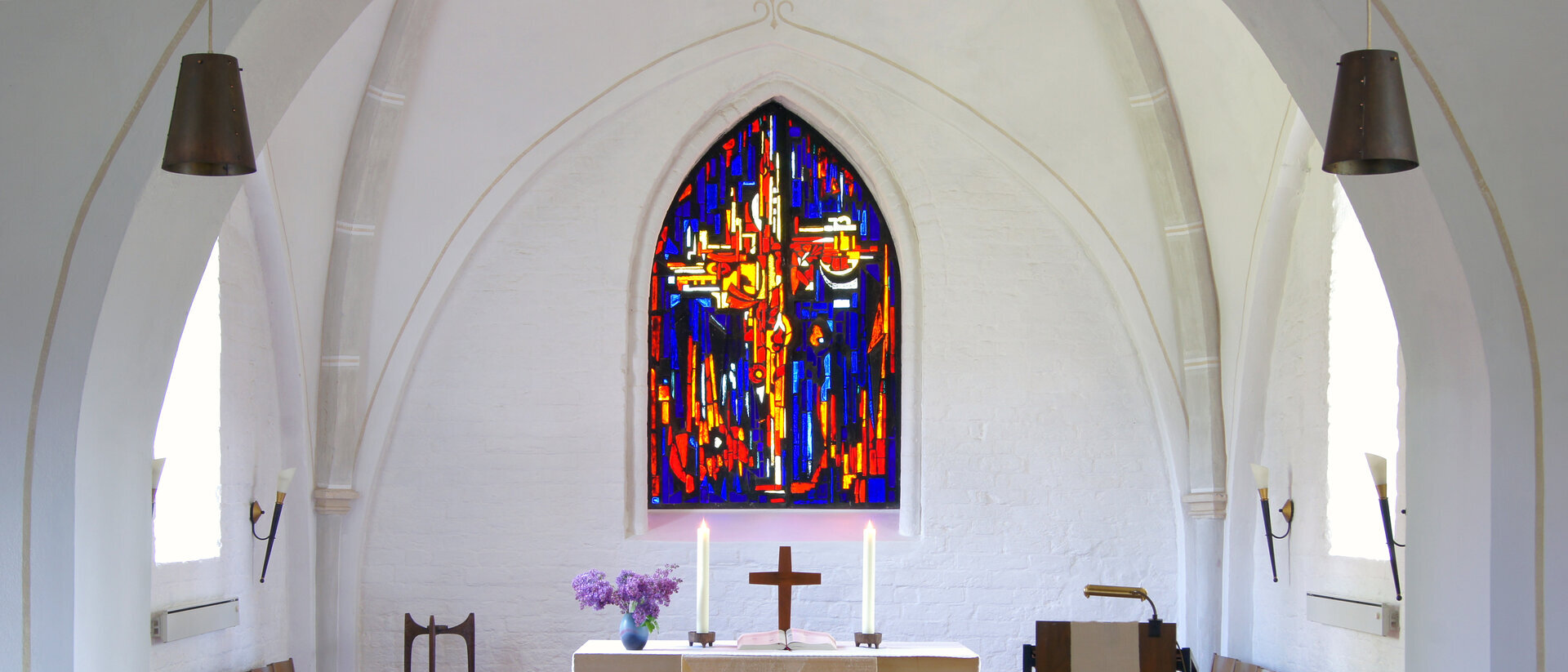 Der Altar von St. Lorenz Schmilau 